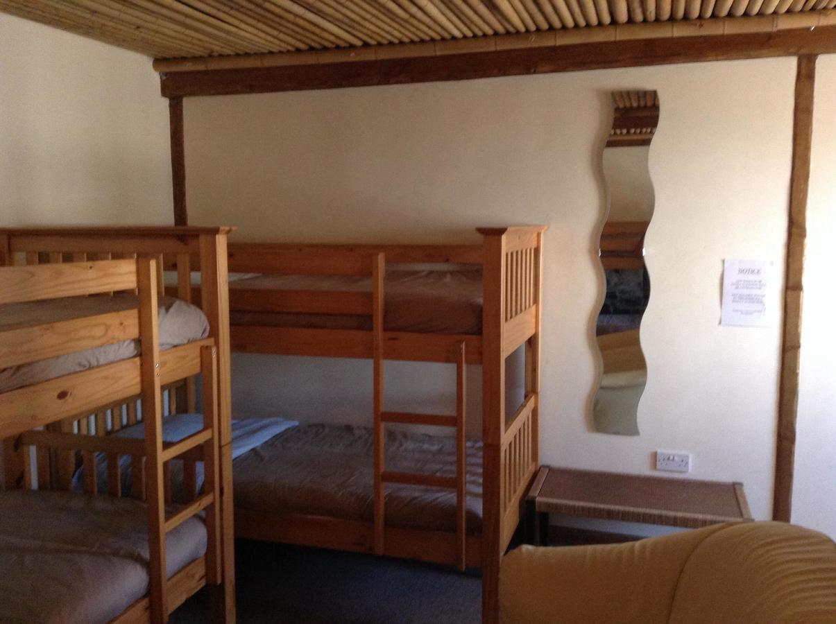 Pantyrathro International Hostel Carmarthen Zewnętrze zdjęcie